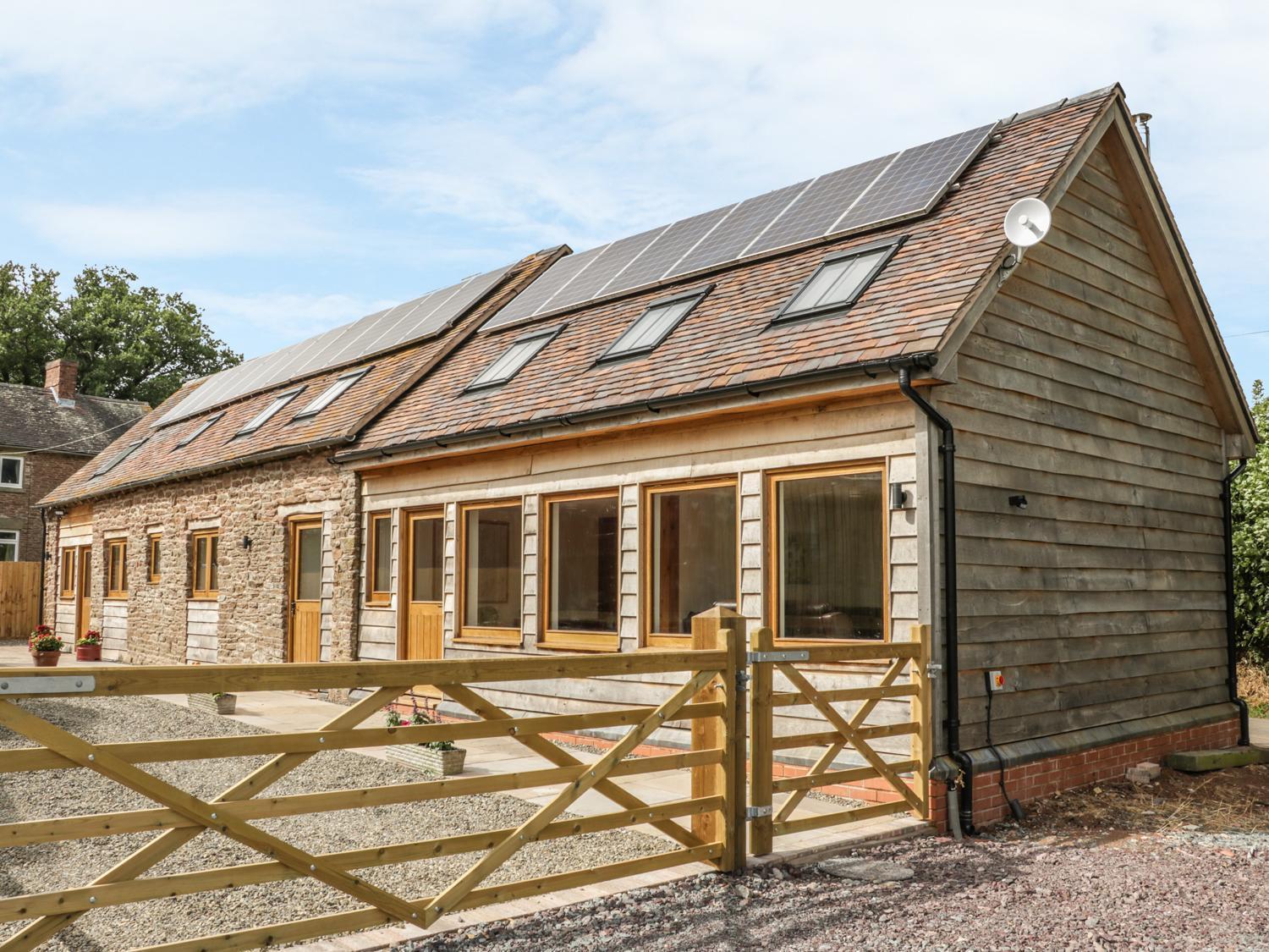 The Cow Byre, Heath Farm Villa Clee Saint Margaret Ngoại thất bức ảnh